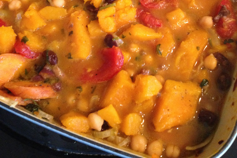 Pompoenstoof in een schaal